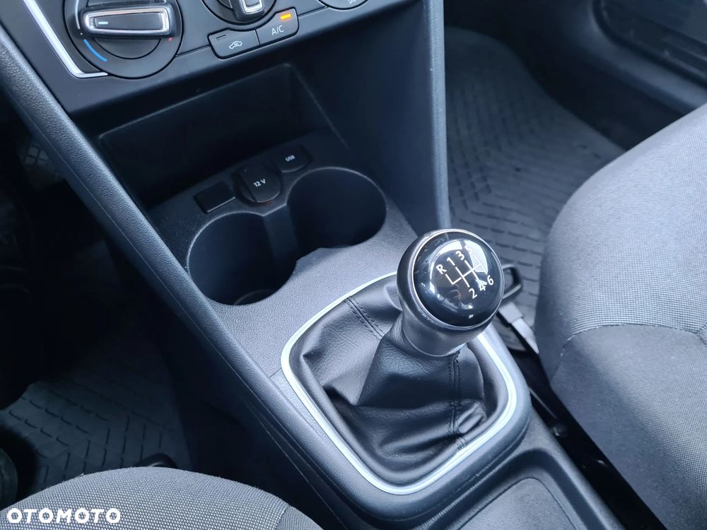 Volkswagen Polo 1.2 TSI BMT Comfortline - 16