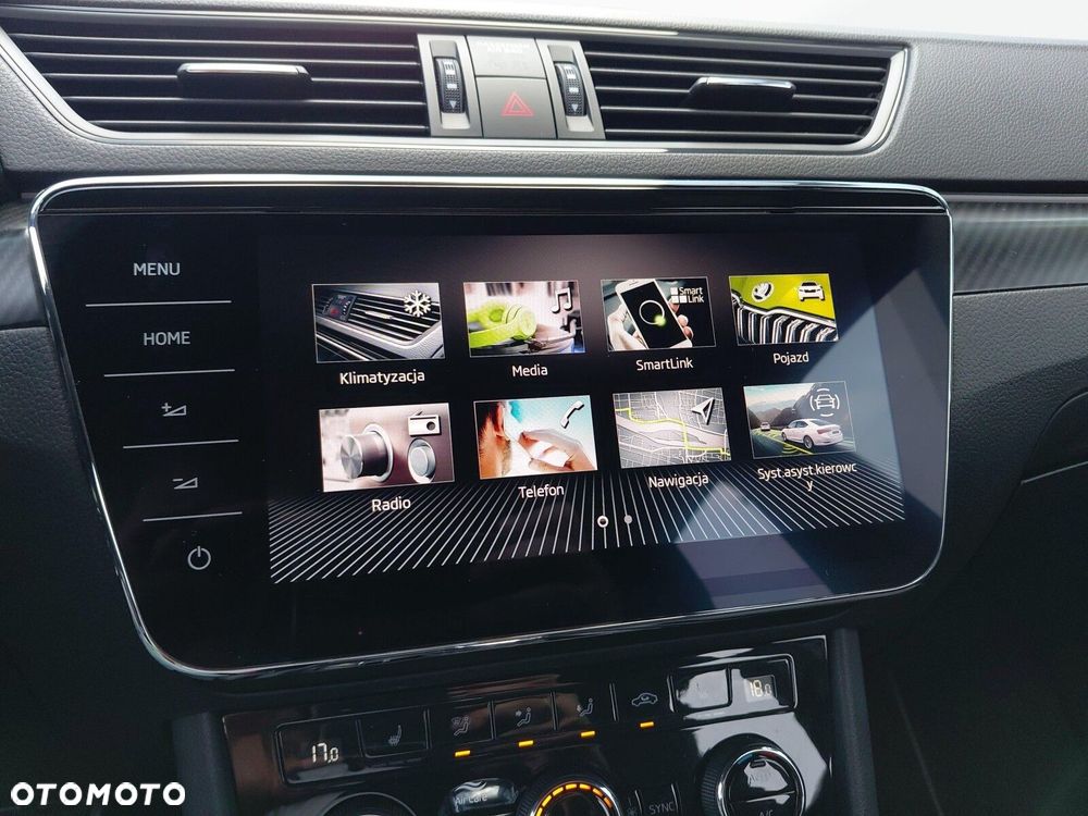 Skoda Superb 2.0 TDI SCR Sportline DSG - 27