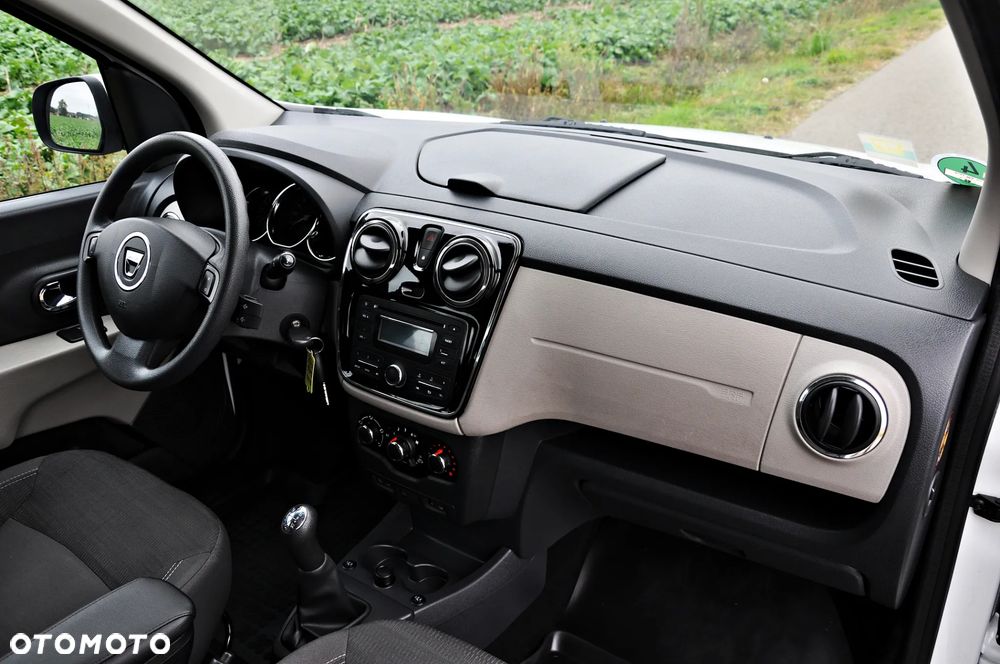Dacia Lodgy TCe 115 Comfort - 14