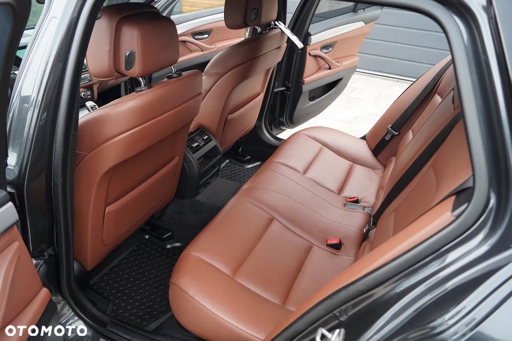 BMW Seria 5 - 15