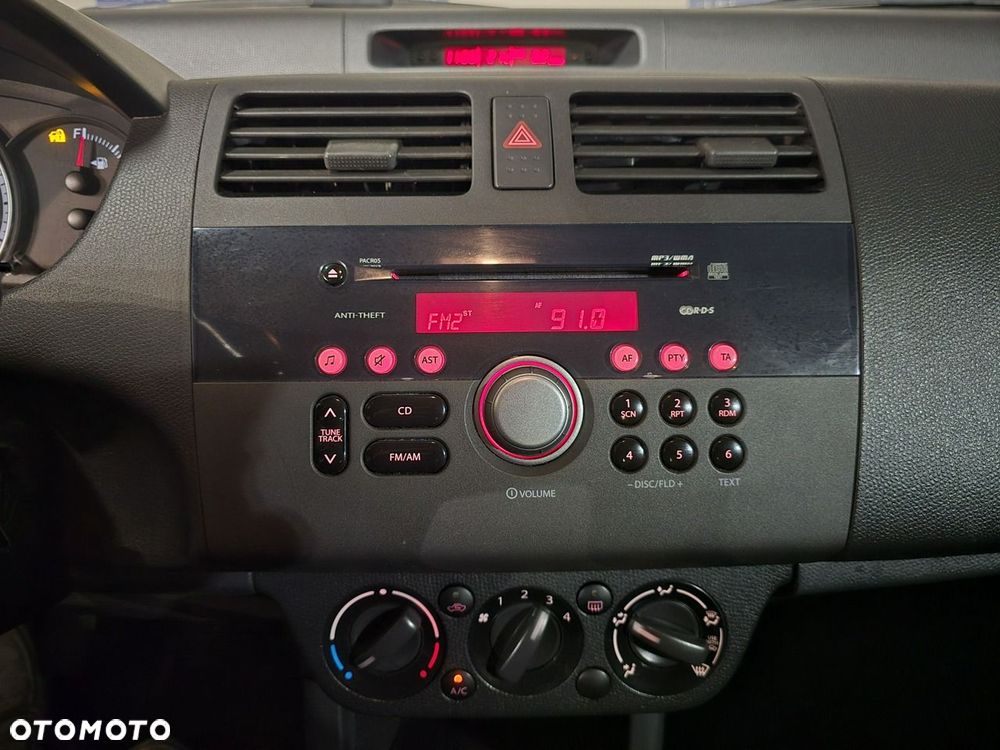 Suzuki Swift - 26