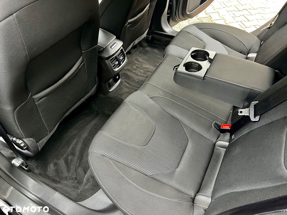 Ford Mondeo 2.0 EcoBlue Titanium - 19