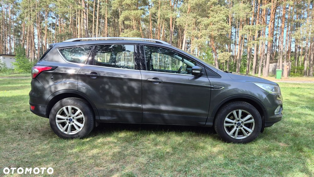 Ford Kuga 1.5 EcoBoost FWD Edition ASS MMT6 - 10