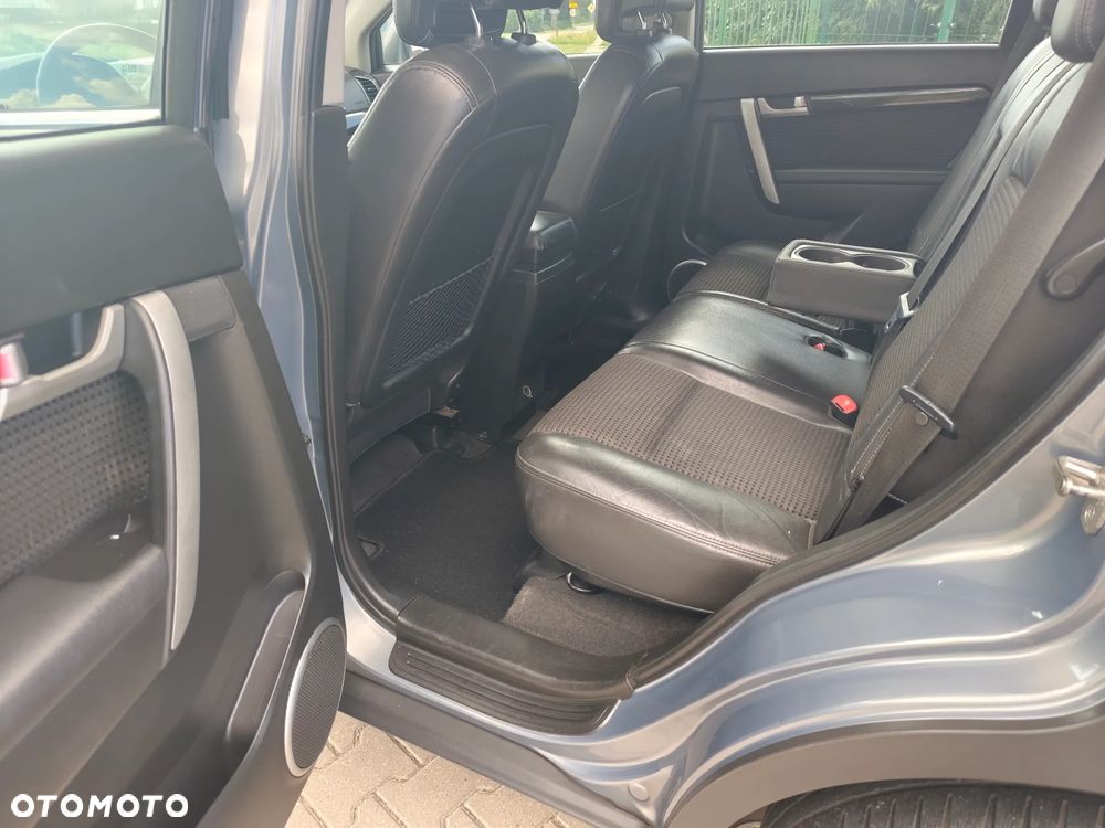 Chevrolet Captiva - 13