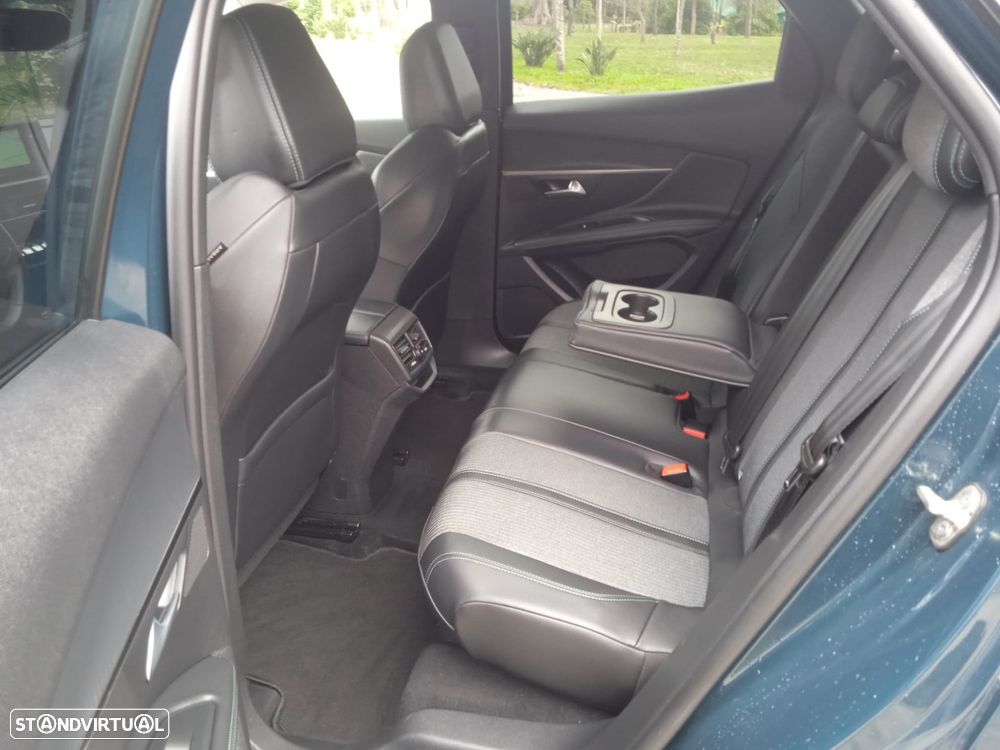 Peugeot 3008 1.2 PureTech Allure EAT8 - 48