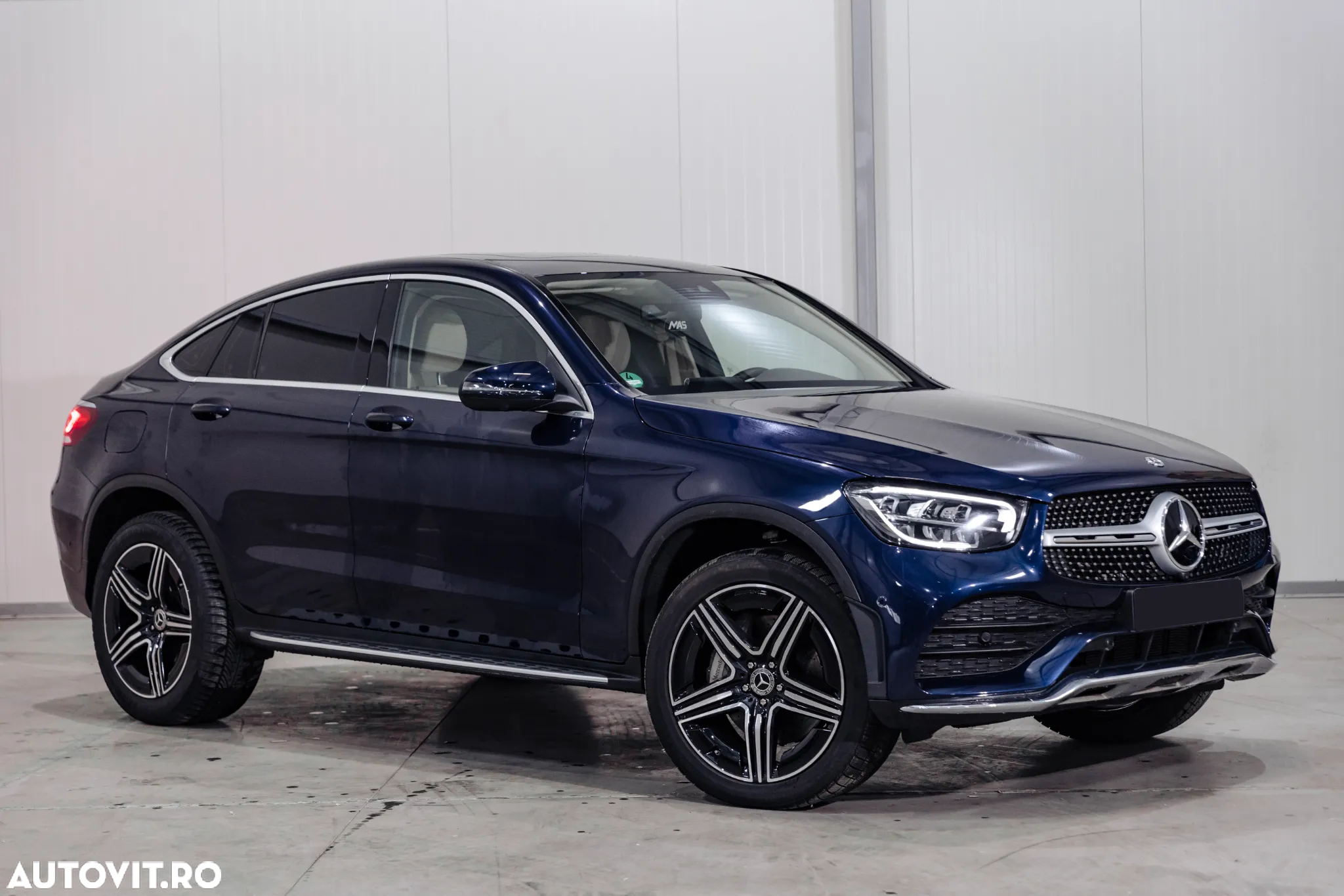 Mercedes-Benz GLC - 2