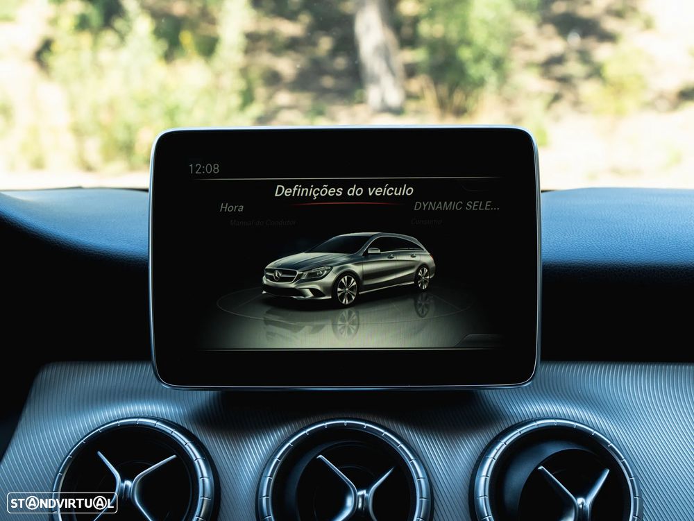 Mercedes-Benz CLA 200 - 25