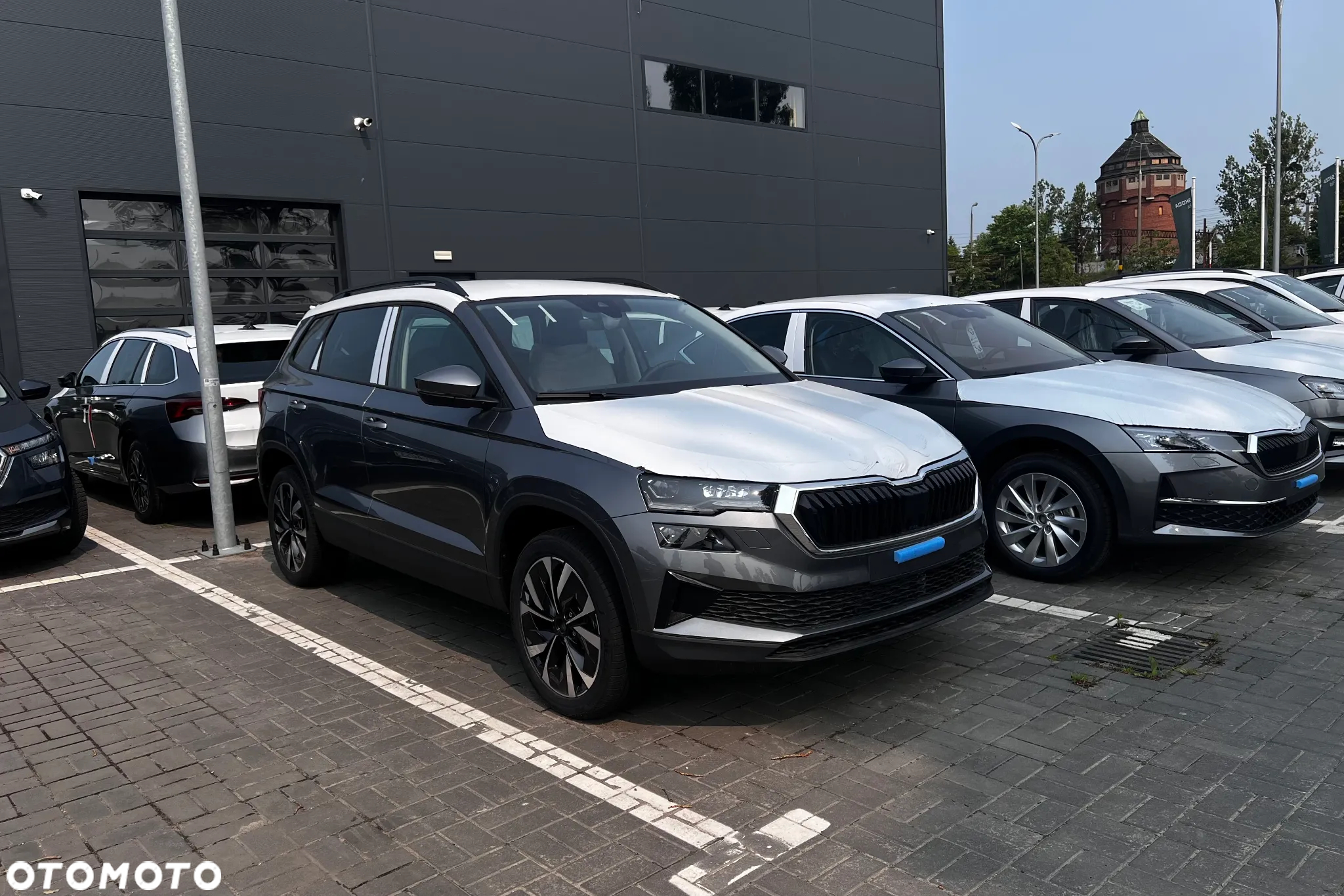 Skoda Karoq 1.5 TSI ACT Selection DSG - 2