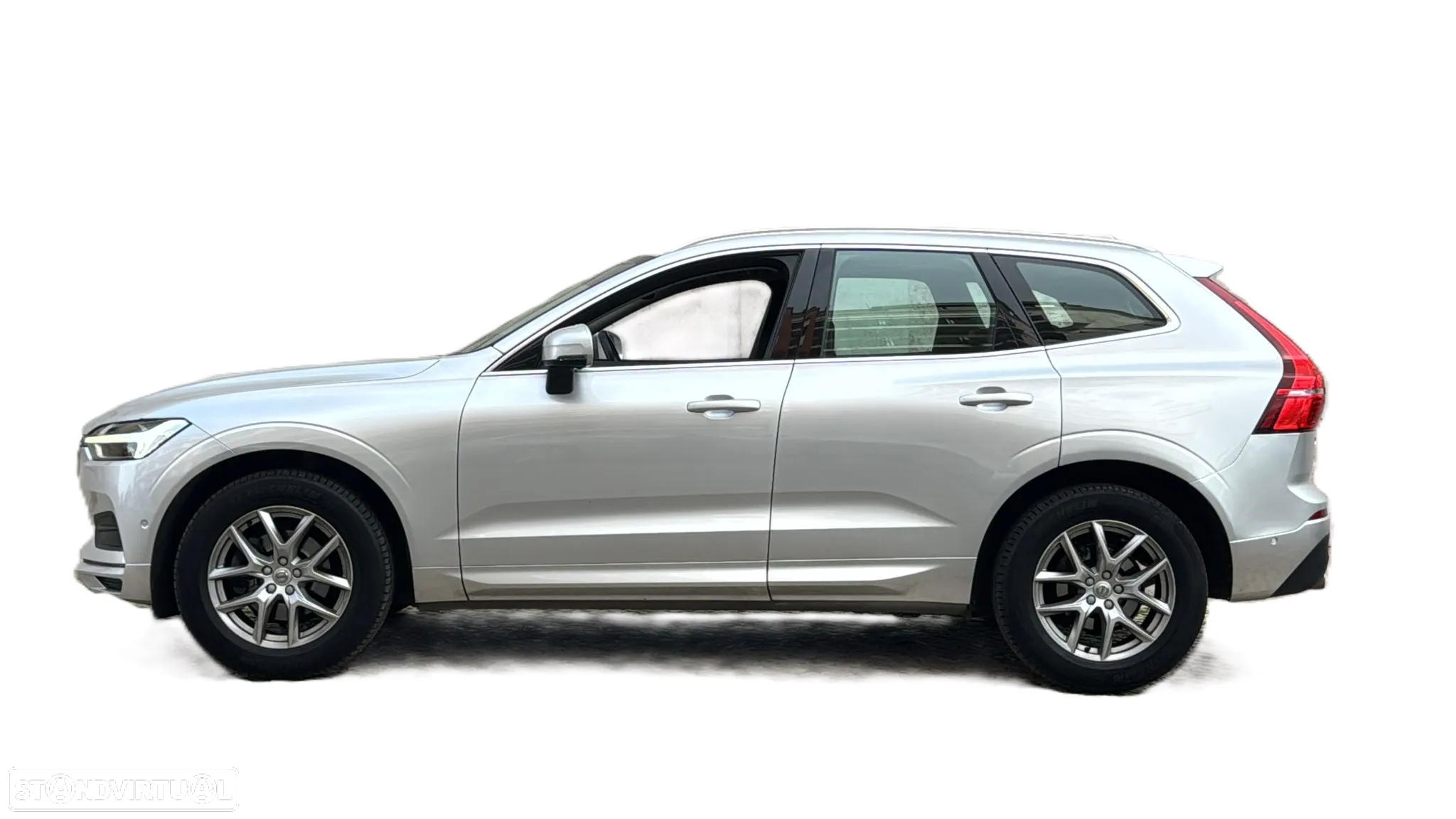 Volvo XC 60 2.0 D4 Momentum AWD Cluster A Geartronic - 4