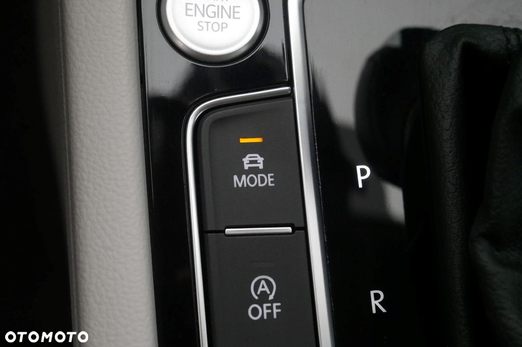 Volkswagen Passat - 20