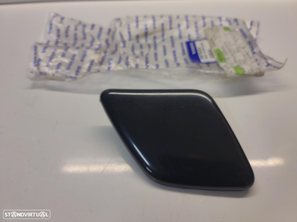 Volvo XC60 Tampa do Esguicho para choques frente Frente direita 39875254 - 1