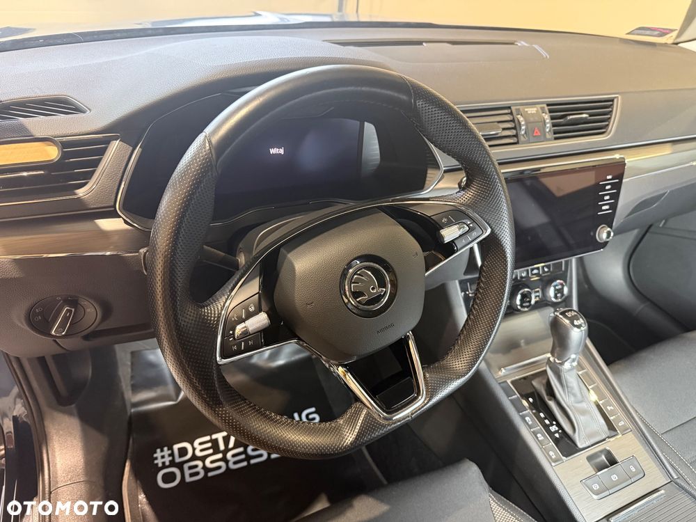 Skoda Superb 2.0 TDI SCR 4x4 Scout DSG - 15