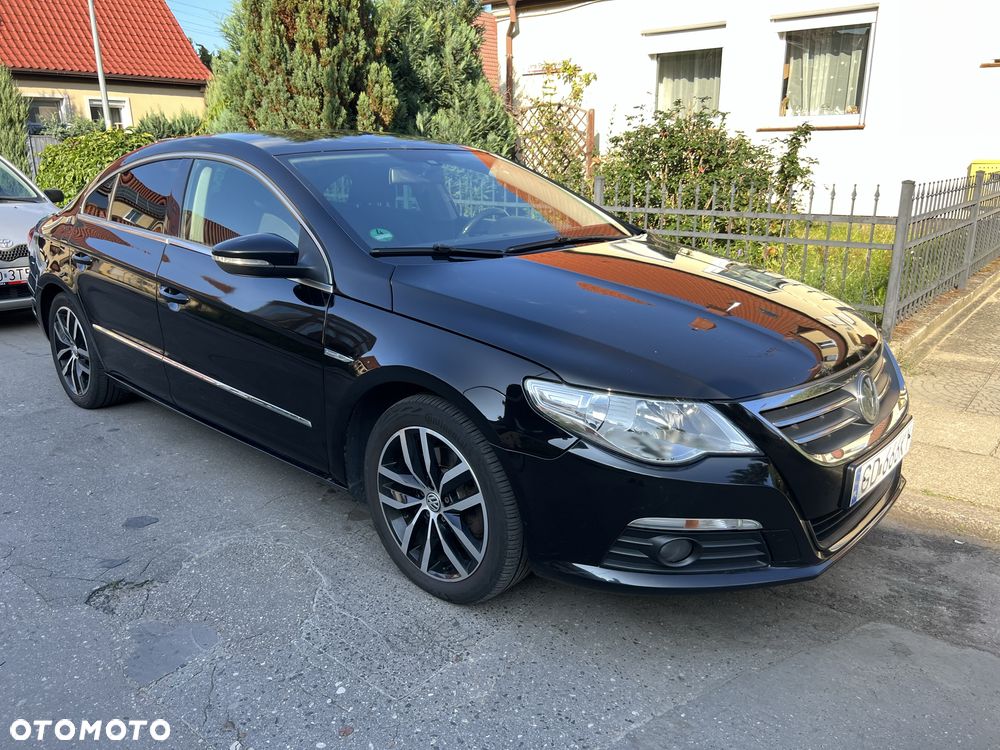 Volkswagen Passat CC - 2