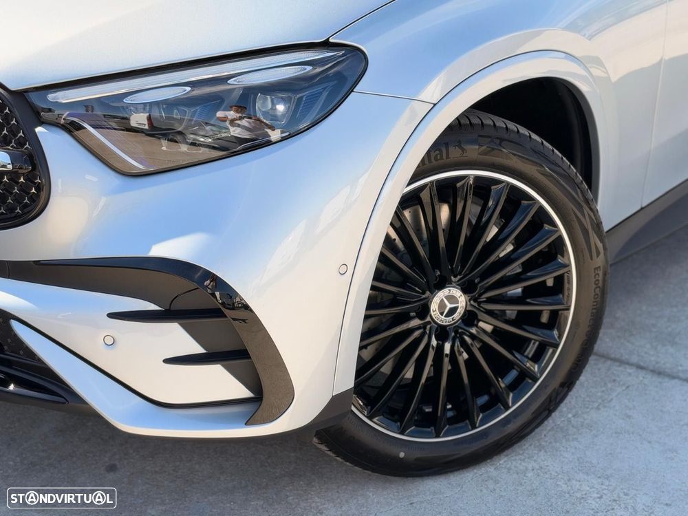 Mercedes-Benz GLC 300 de Coupe 4Matic - 32