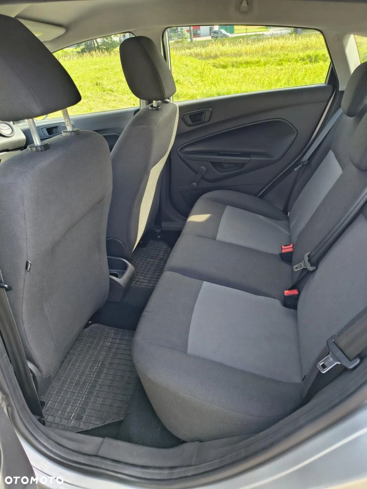 Ford Fiesta 1.5 TDCi Silver X - 10