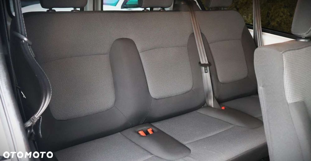 Renault Trafic - 17