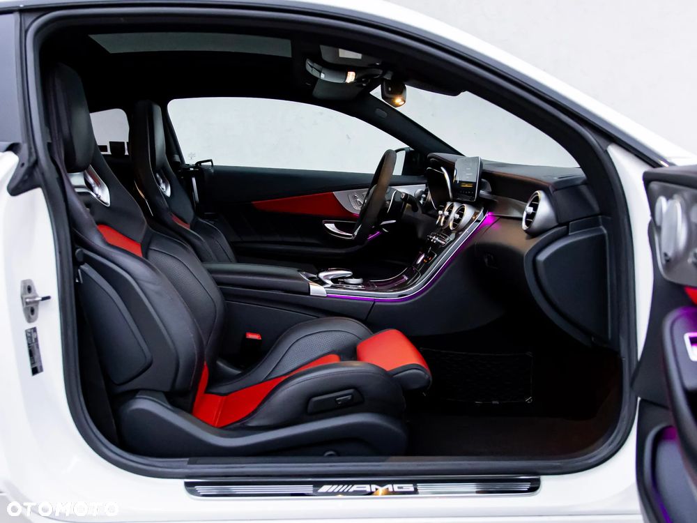 Mercedes-Benz Klasa C 63 S AMG 9G-TRONIC - 34