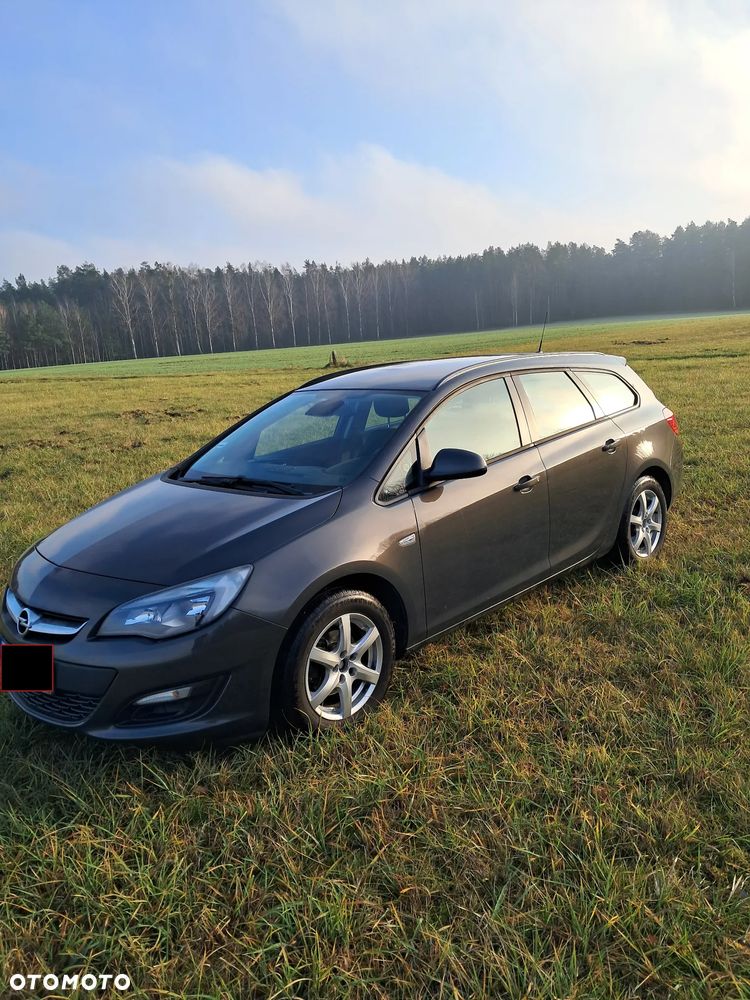 Opel Astra 1.4 Turbo - 2
