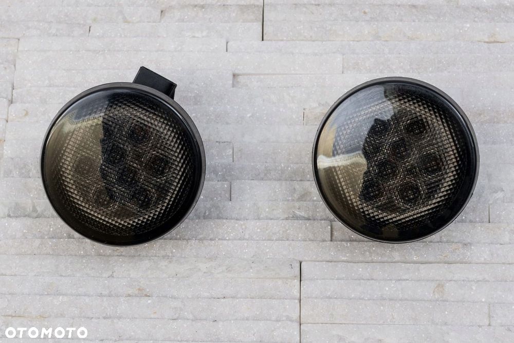 kierunkowskazy led w grill komplet 2 szt. jeep wrangler jk 2007-2018 - 9