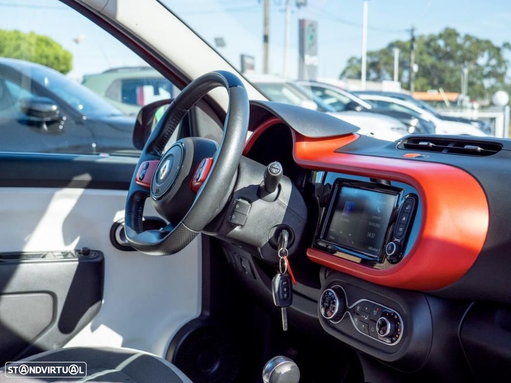 Renault Twingo Z.E. 22 Zen - 18