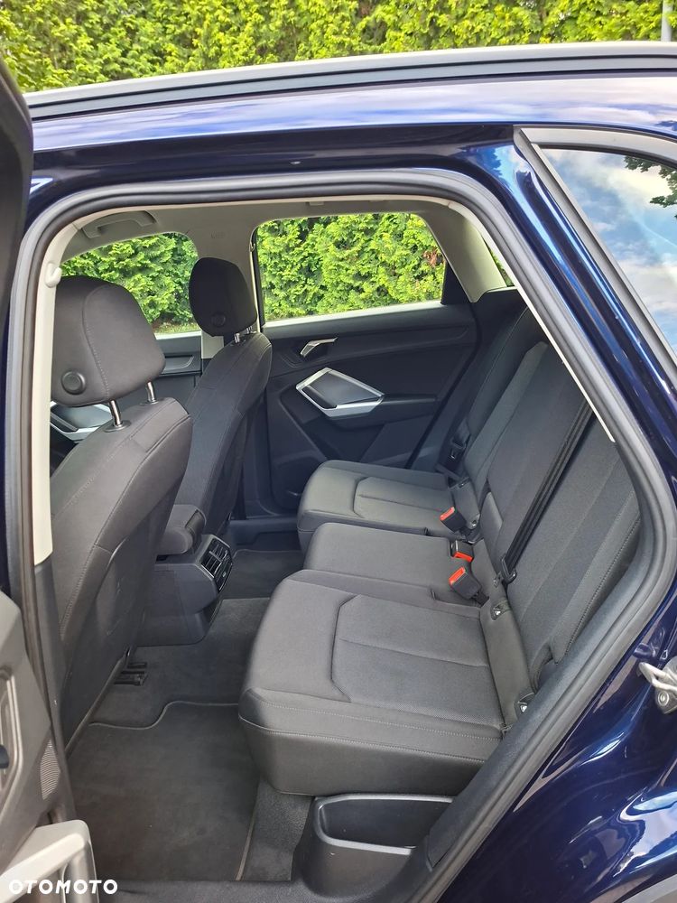 Audi Q3 35 TDI S tronic - 13