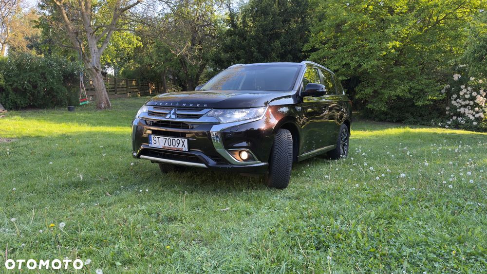 Mitsubishi Outlander 2.0 4WD - 3