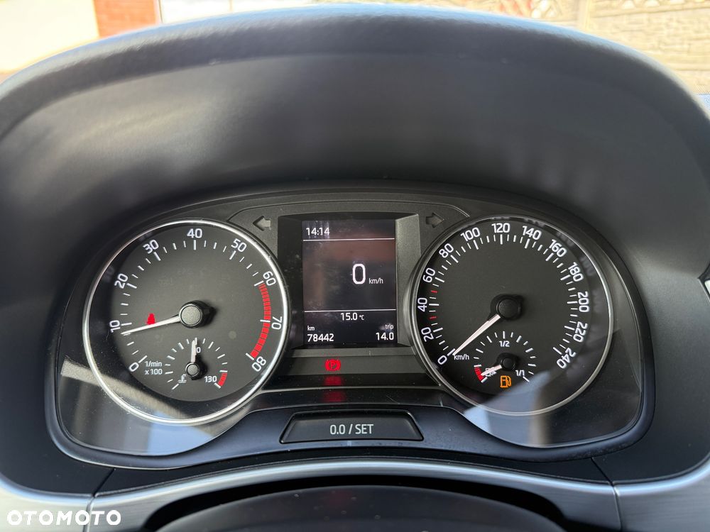 Skoda Fabia 1.0 MPI Drive - 27
