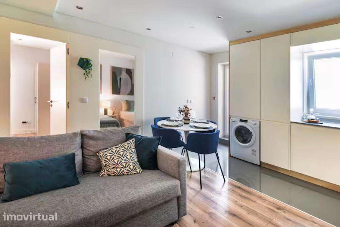 Apartamento T2 com Terraço e Ar Condicionado em Campanhã - Grande imagem: 3/23