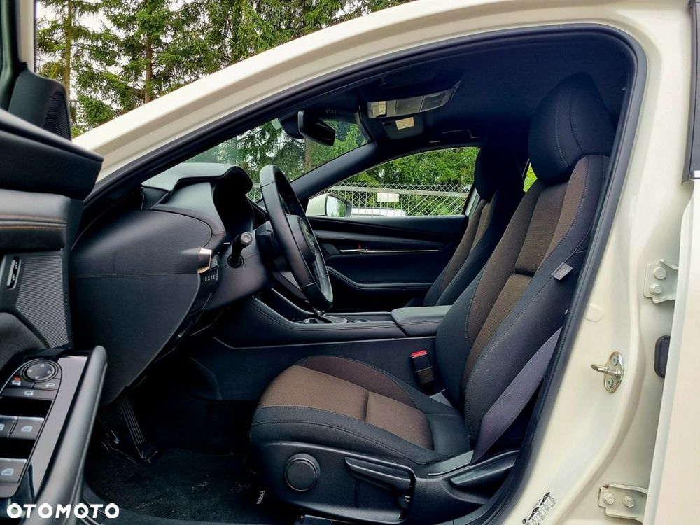 Mazda 3 2.0 mHEV Prime Line - 9