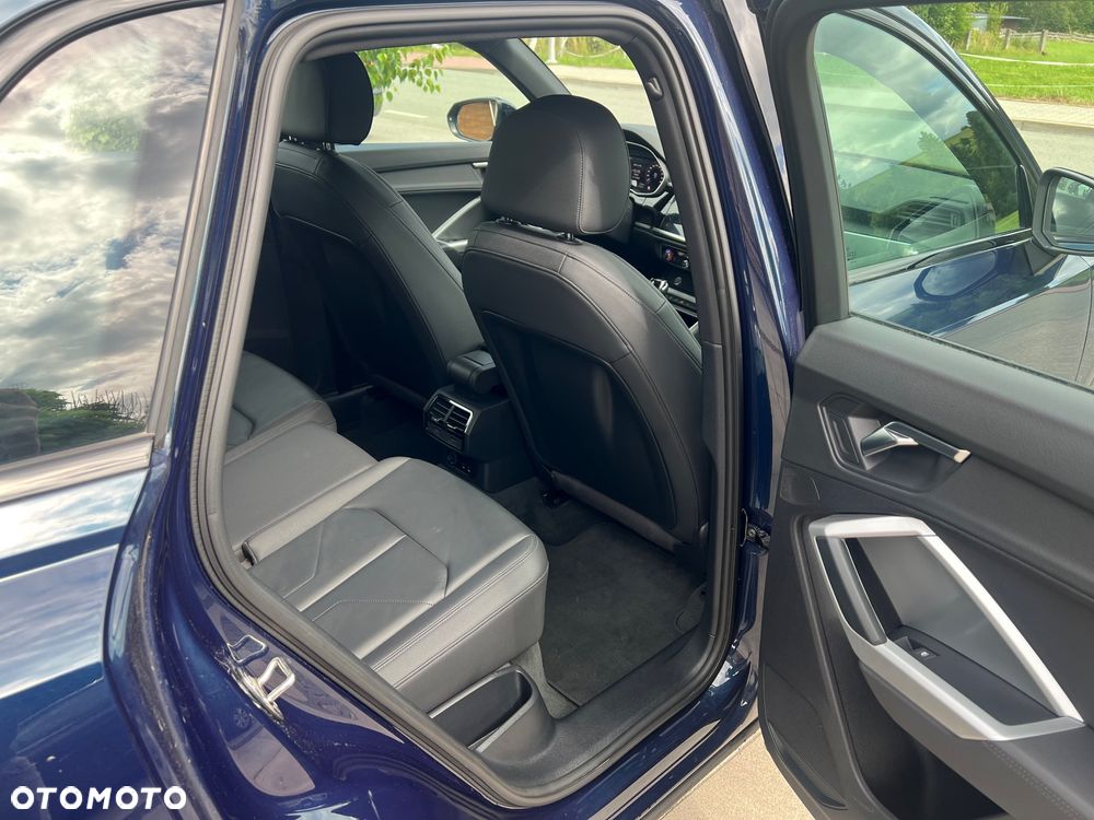 Audi Q3 35 TDI Advanced S tronic - 33