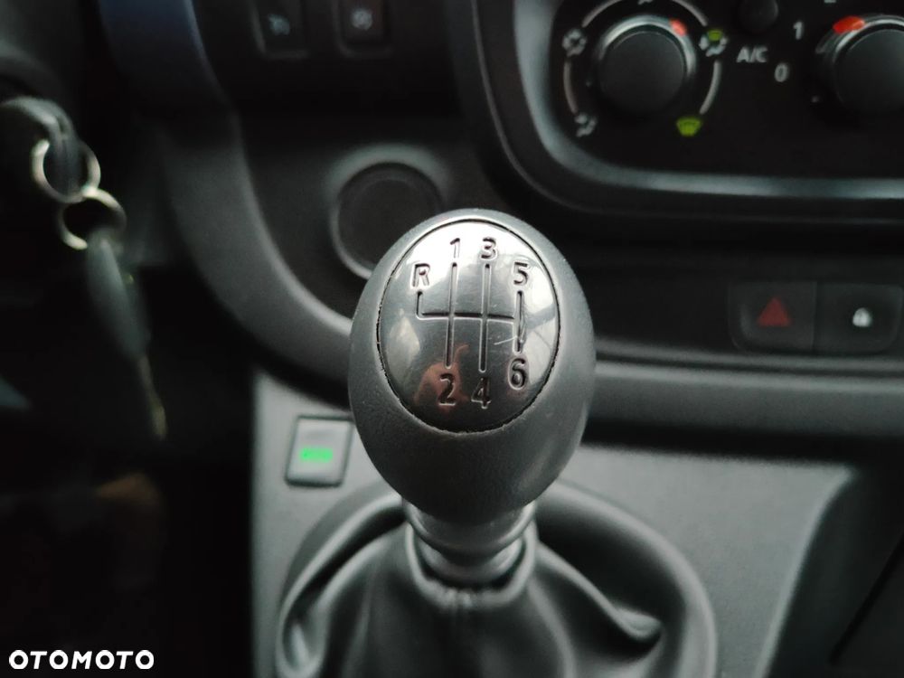 Opel Vivaro L2H1 S&S Tourer - 31