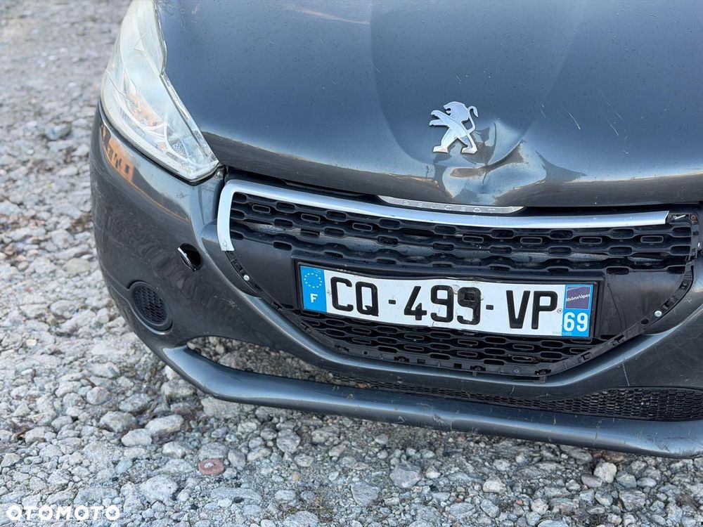 Peugeot 208 HDi 68 Like - 16