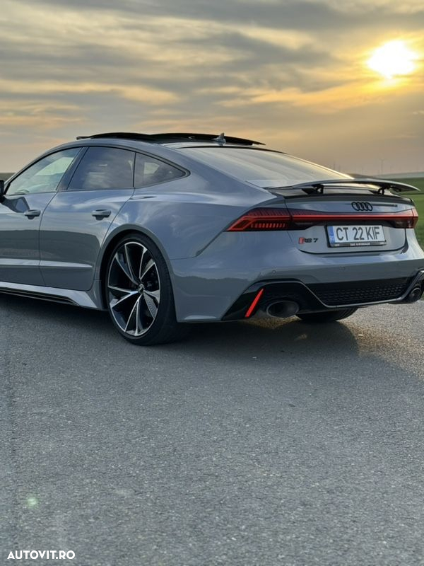 Audi RS7 4.0 TFSI quattro Tiptronic - 17