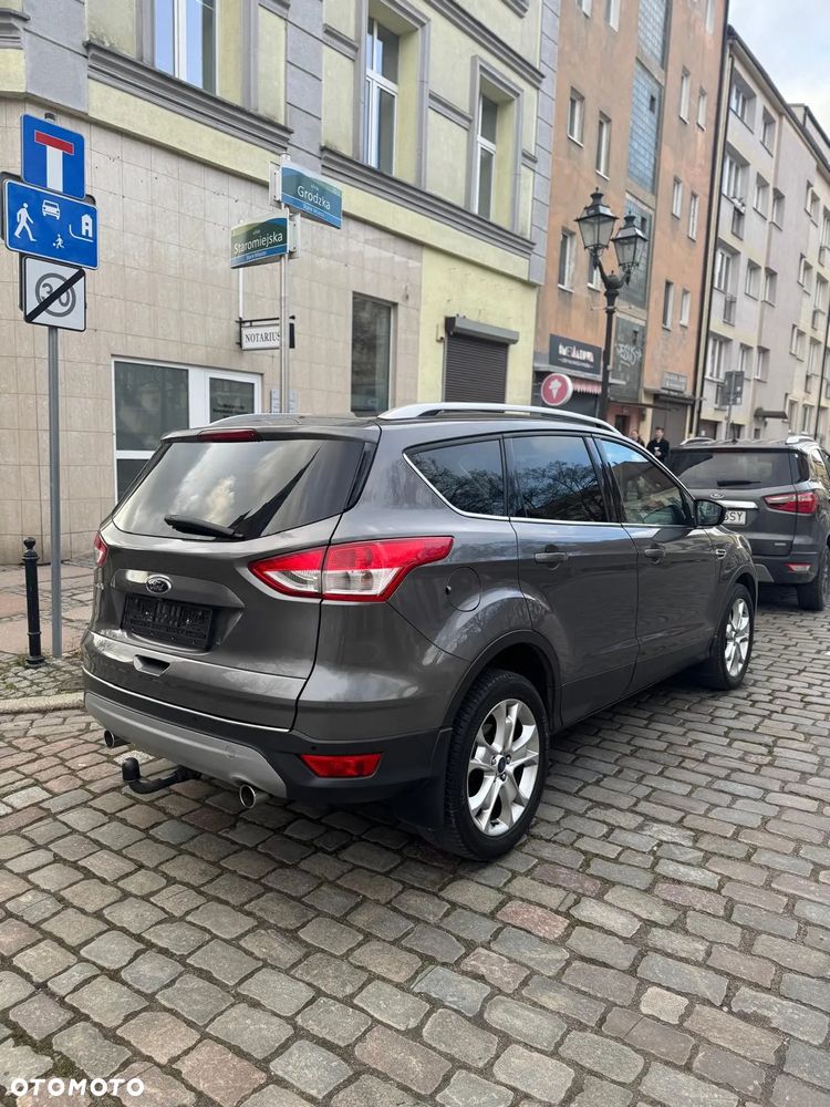 Ford Kuga - 4
