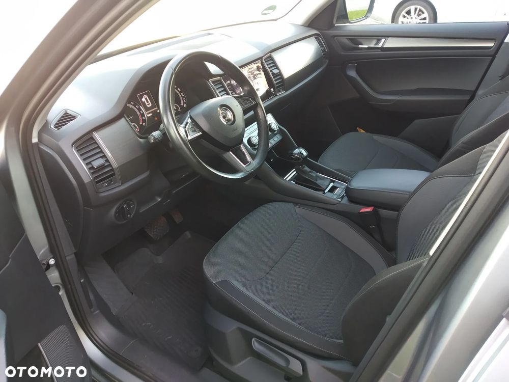 Skoda Kodiaq 2.0 TDI 4x4 Active DSG 7os - 8