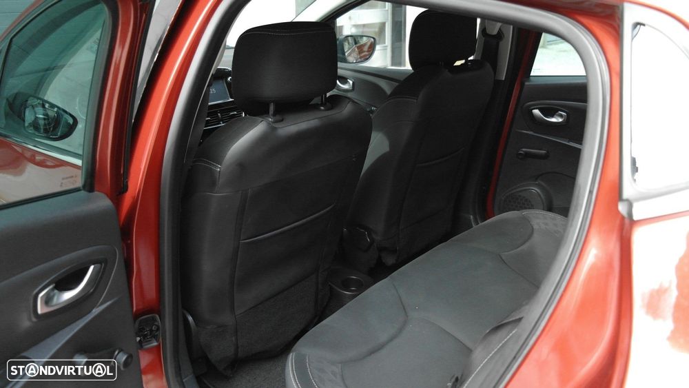 Renault Clio 0.9 TCe Limited - 16