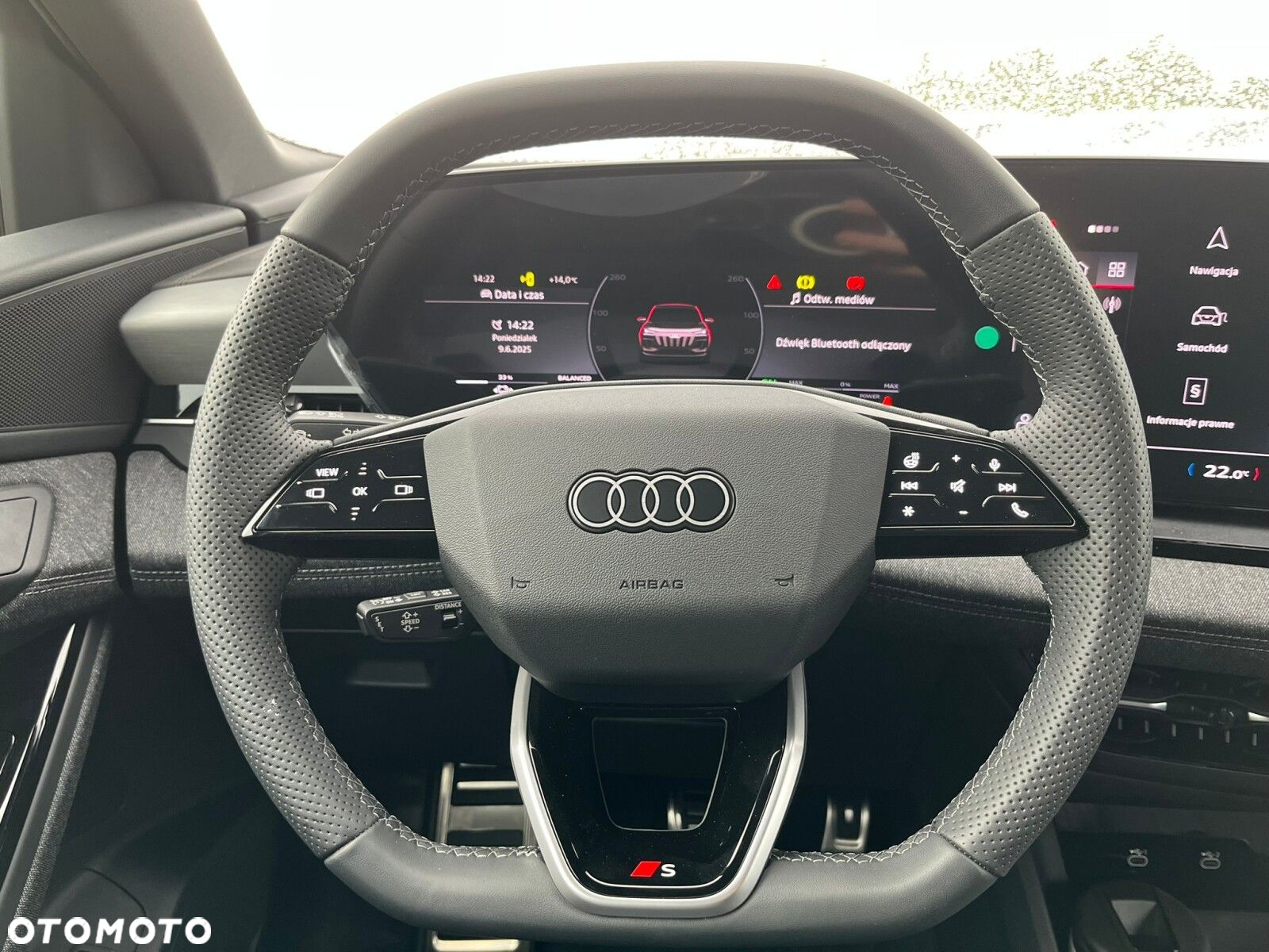 Audi Q6 - 12