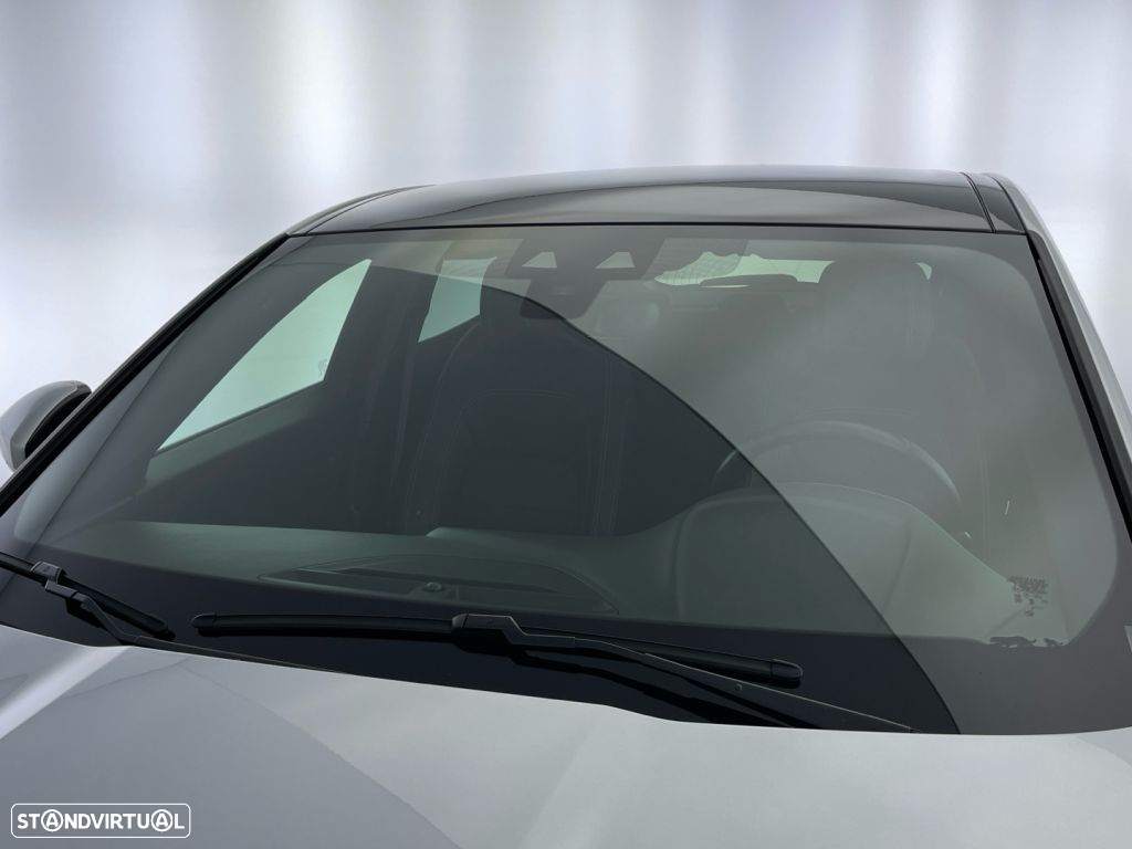 Jaguar E-Pace 2.0 i4D S AWD - 29
