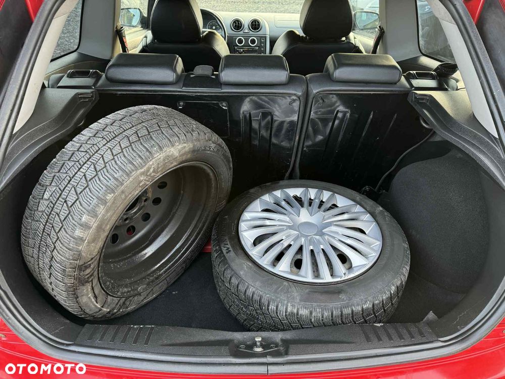 Ford Fiesta 2.0 ST - 27