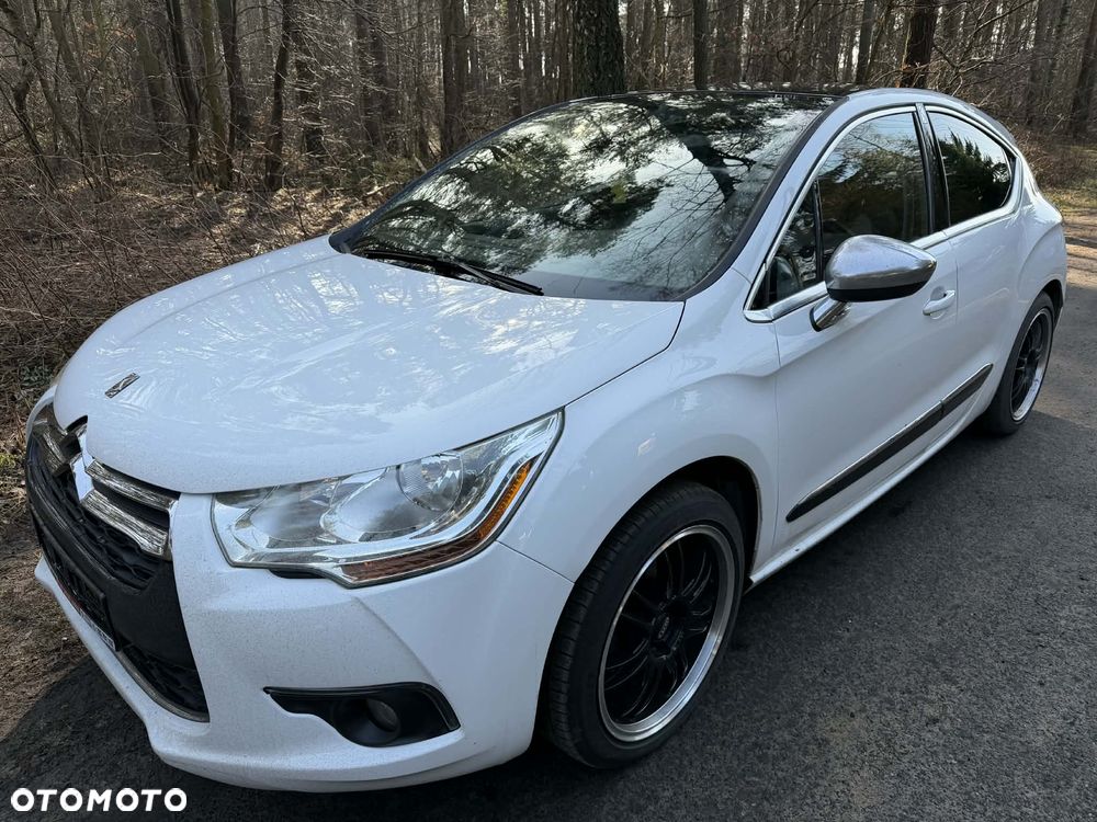 Citroën DS4 1.2 PureTech SoChic S&S - 1