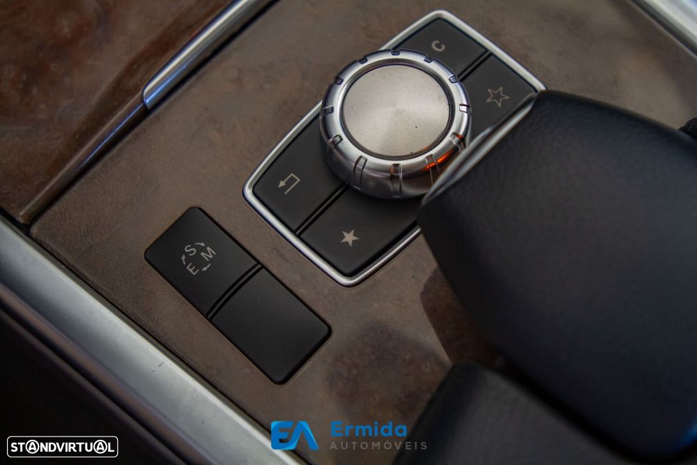 Mercedes-Benz E 300 Bluetec Hybrid Avantgarde - 43