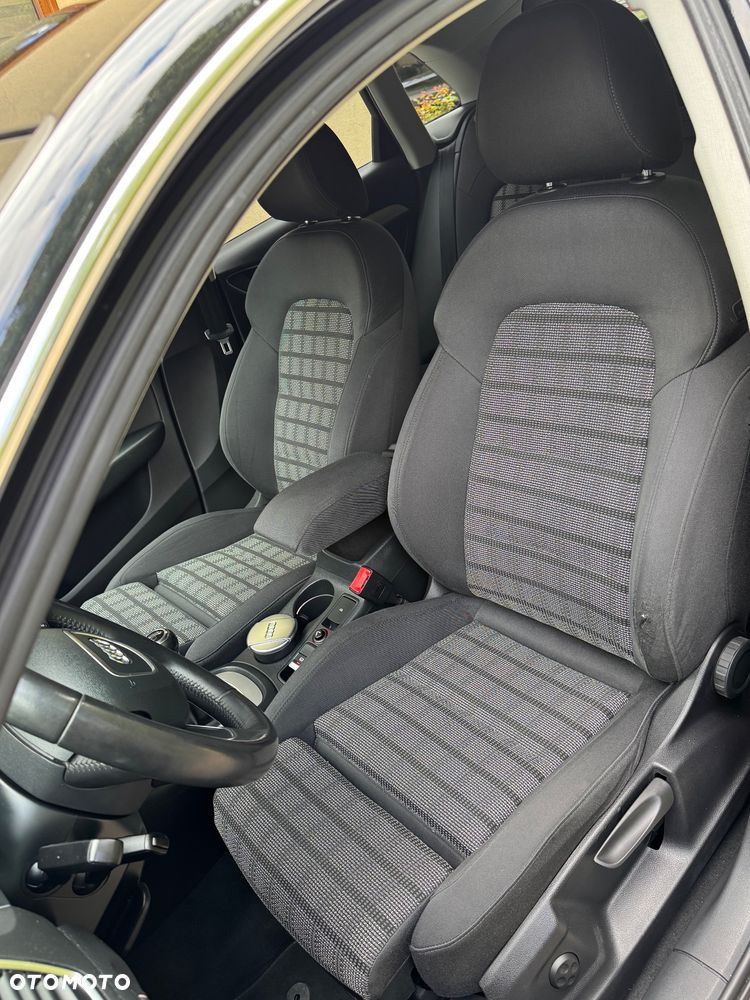 Audi Q3 2.0 TDI Quattro Edycja Specjalna - 27
