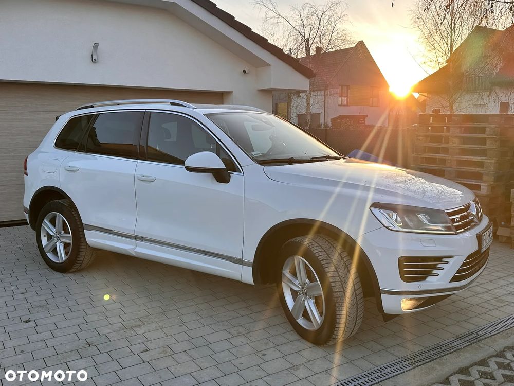 Volkswagen Touareg 3.0 V6 TDI BMT Perfectline R-Style - 6
