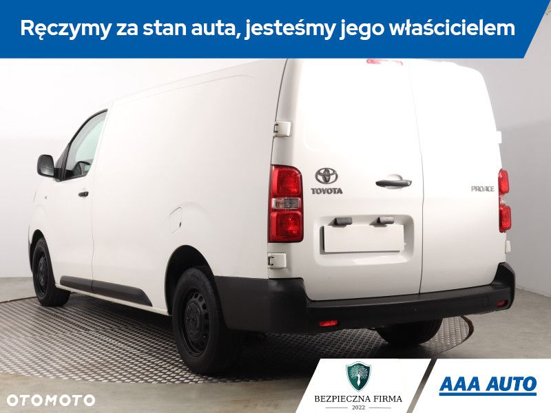 Toyota proace - 5