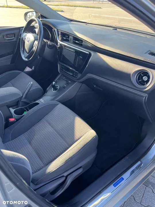 Toyota Auris - 7