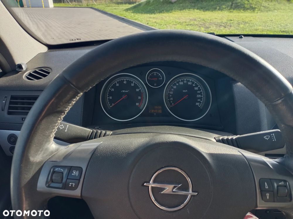 Opel Astra 1.8 Cosmo - 10