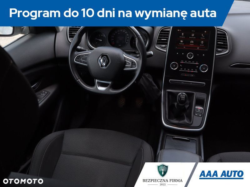 Renault Scenic - 9