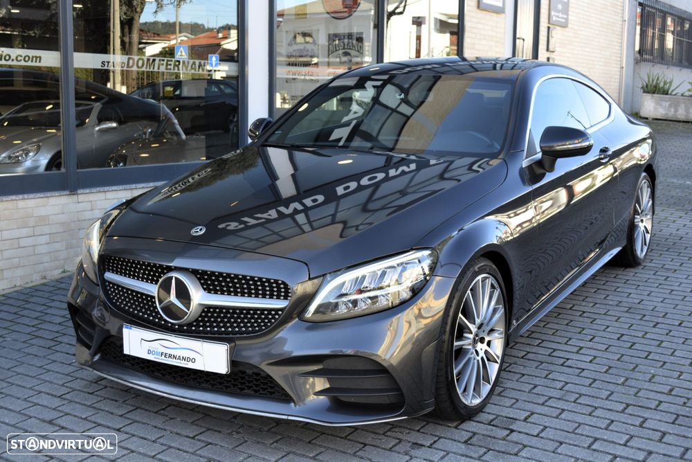 Mercedes-Benz C 300 AMG Line - 16