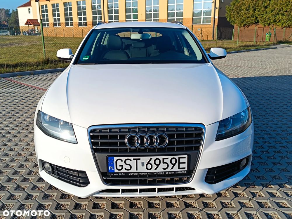 Audi A4 Avant 2.0 TDI - 21