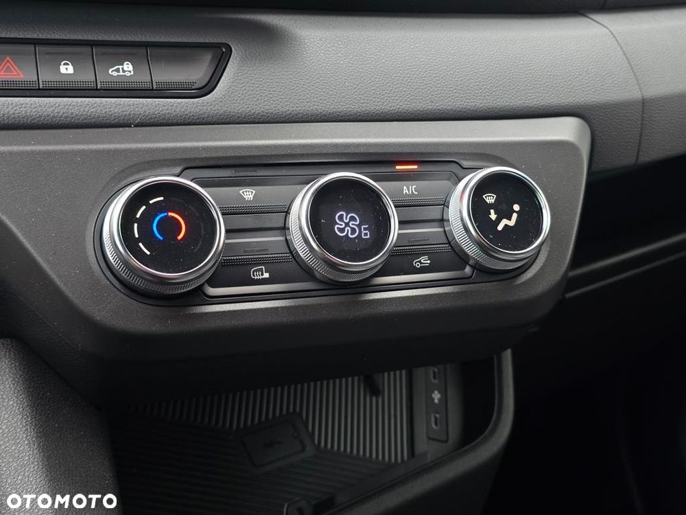 Renault dCi L3H2 Extra - 25